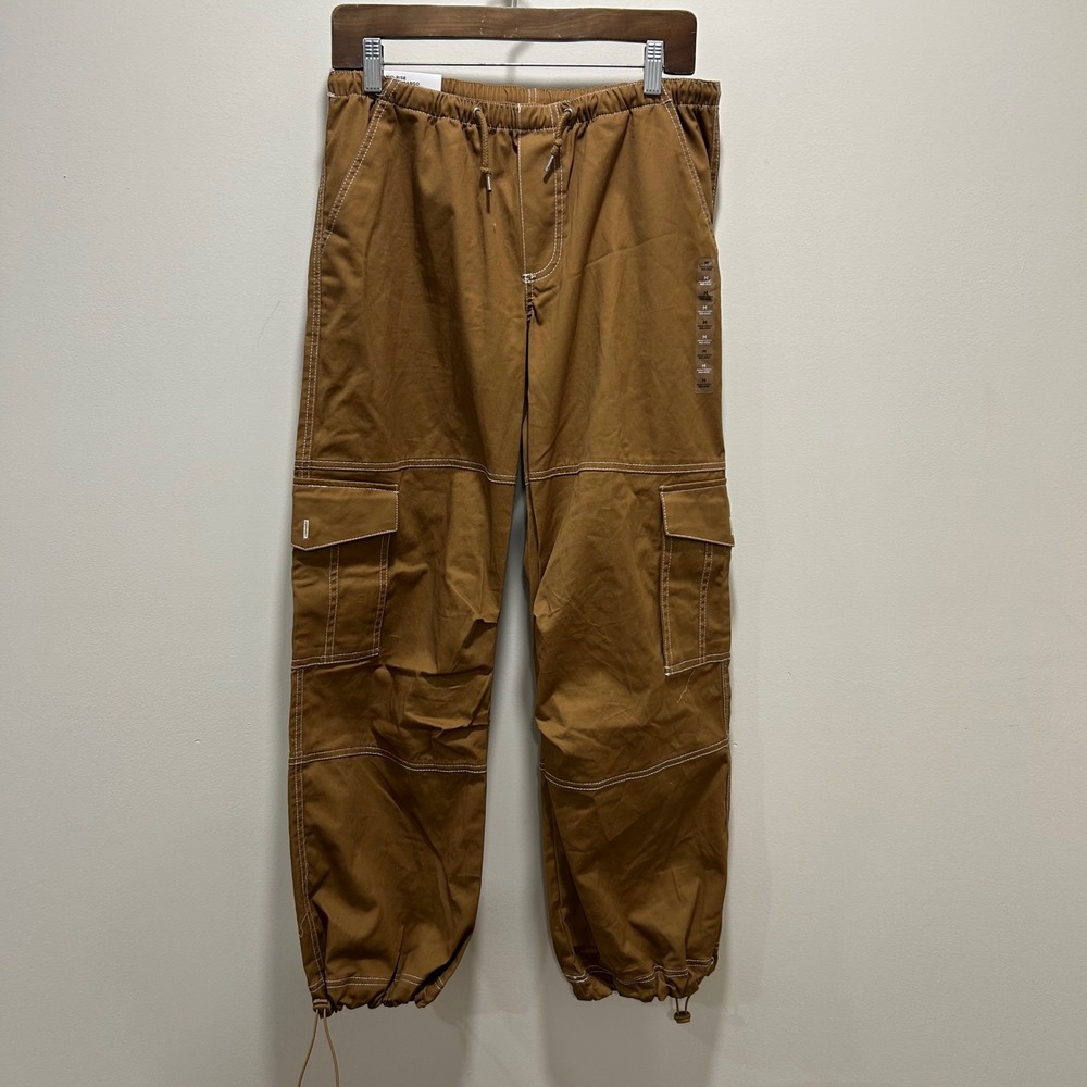 Womens Rue 21 size medium brown pants‎